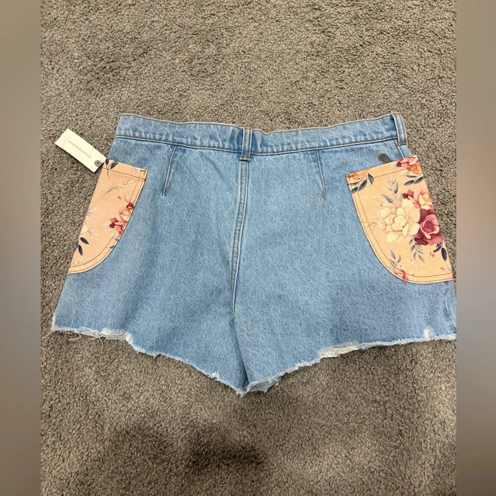 Anthropologie NWTO jean shorts with floral pockets - Picture 11 of 12